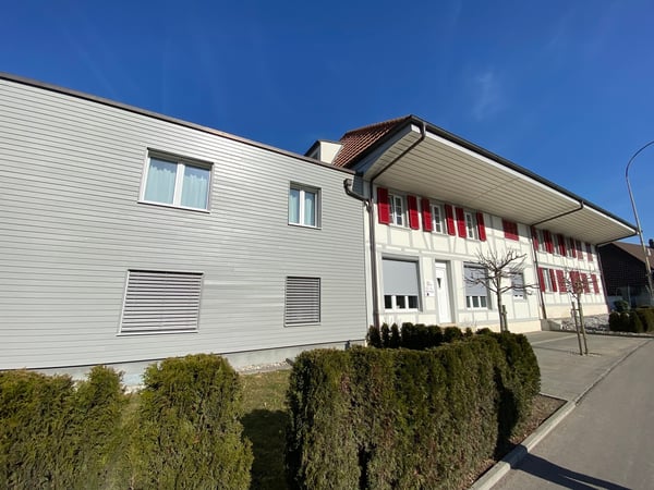 Schöne Dachwohnung mit sonniger Terrasse