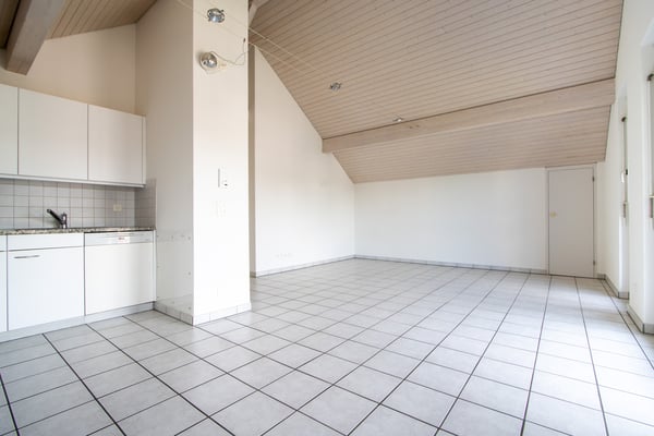 Attraktive 3.5-Zimmer-Dachwohnung mit Balkon 8