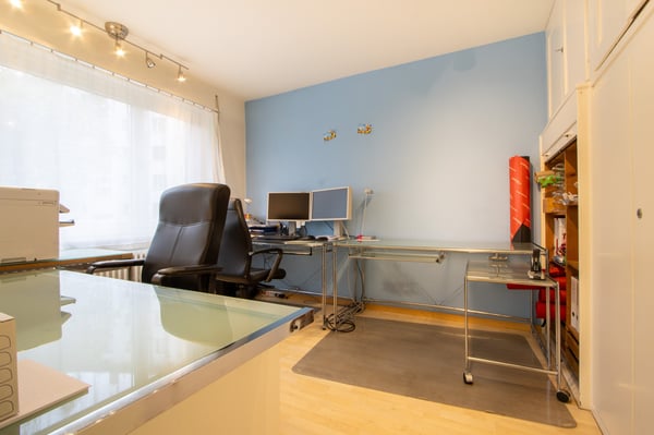 Büro, Praxis oder Laden: Vielseitige Gewerbefläche in Bahnhofsnähe 7