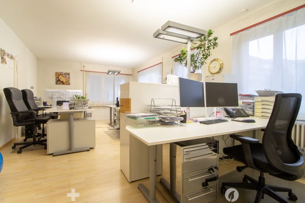Büro, Praxis oder Laden: Vielseitige Gewerbefläche in Bahnhofsnähe 6