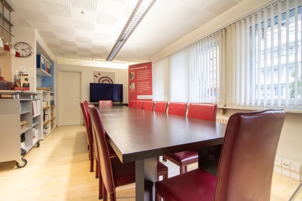 Büro, Praxis oder Laden: Vielseitige Gewerbefläche in Bahnhofsnähe 3