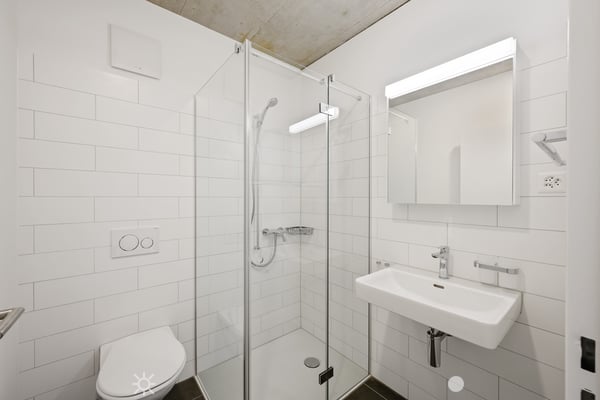VISAVIE - WG-Zimmer mit eigenem Badezimmer 2