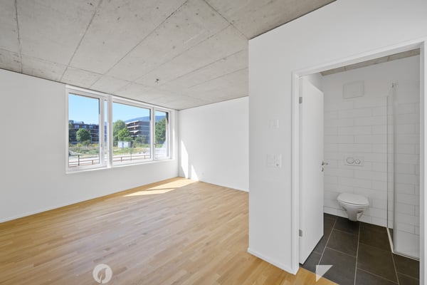 VISAVIE - WG-Zimmer mit eigenem Badezimmer 1