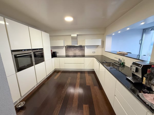 Magnifique attique (Penthouse) avec vue exceptionnelle sur les alpes suisses et lac de Neuchâtel 10