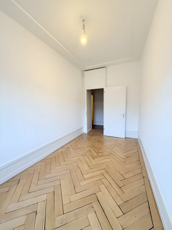 Appartement de caractère de 1 pièces – 20 m² – balcon – proche gare 15