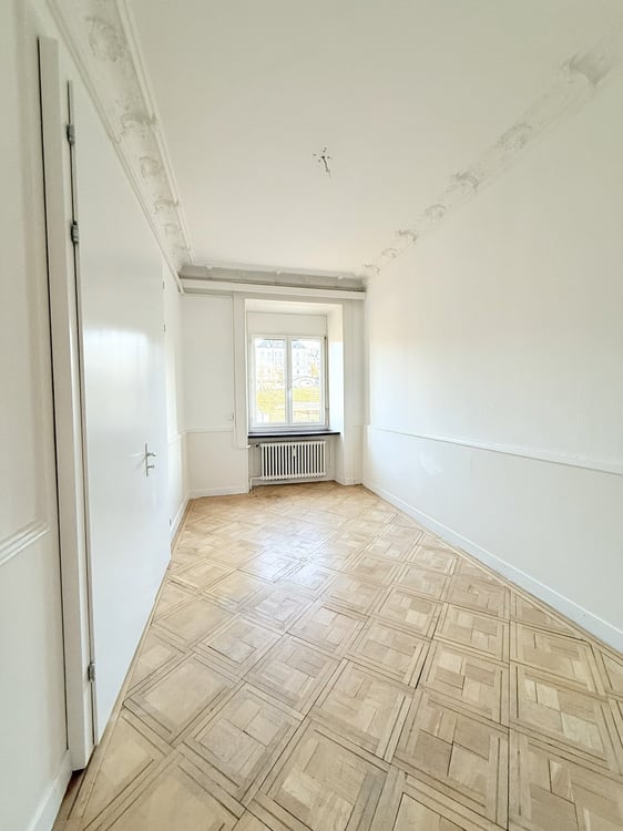 Appartement de caractère de 1 pièces – 20 m² – balcon – proche gare 2