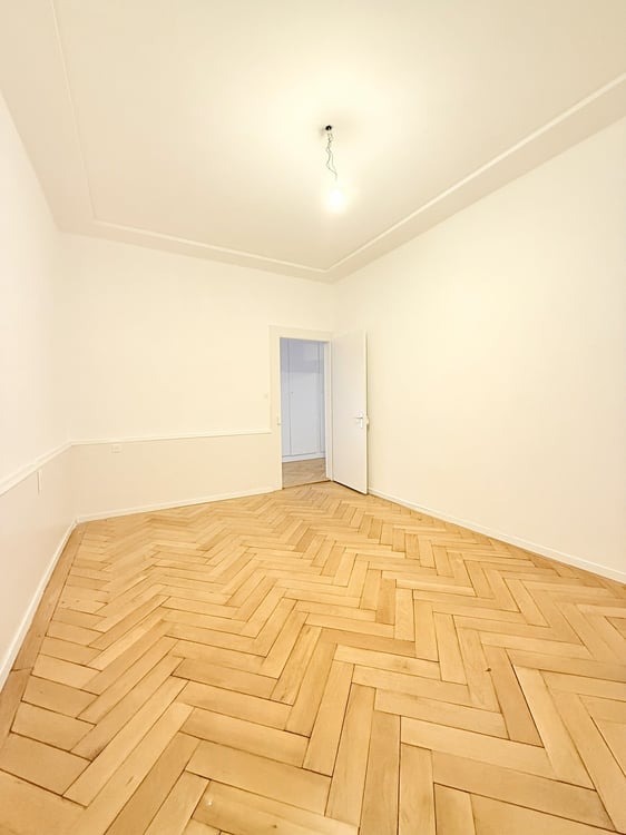 Appartement de caractère de 1 pièces – 20 m² – balcon – proche gare 6