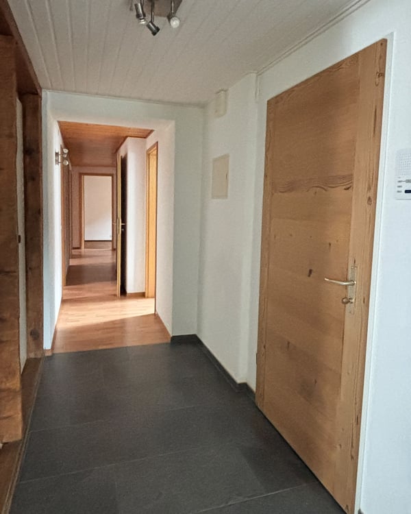 Superbe appartement en attique de 210 m² – Entièrement rénové 6