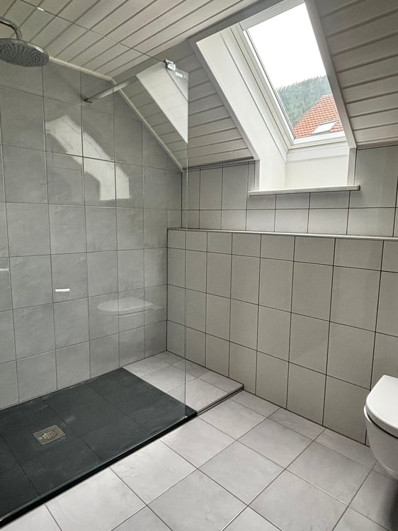 Superbe appartement en attique de 210 m² – Entièrement rénové 9