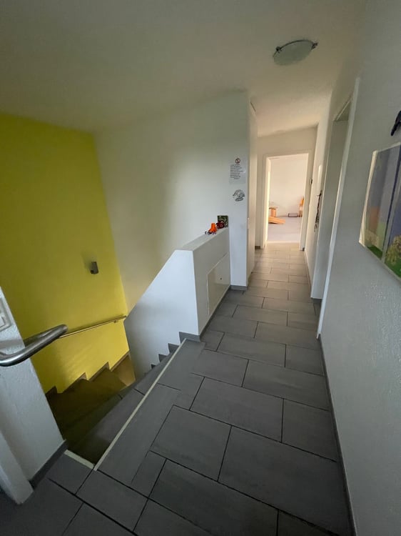 Gewerbehaus mit  Praxis-, Büro-, Verkaufsräume 7