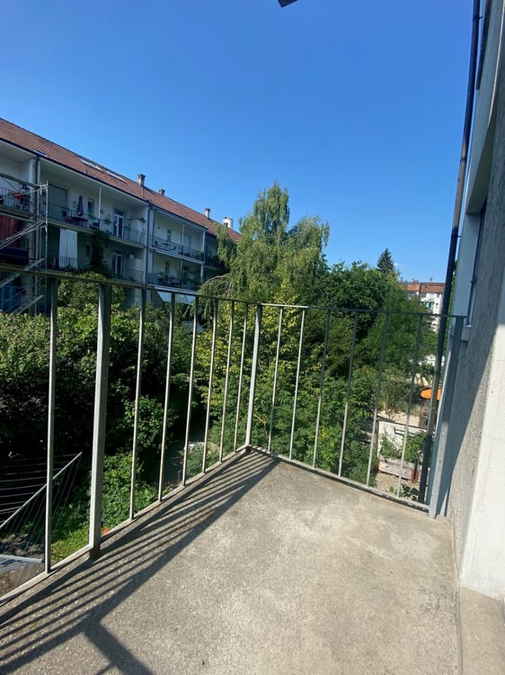 gemütliche 1-Zimmer-Wohnung mit Balkon 2
