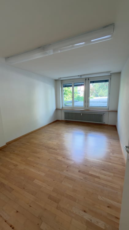 Schöne Büroräumlichkeite an zentraler Lage 2