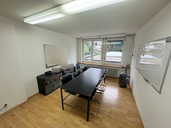 Schöne Büroräumlichkeite zu vermieten 6