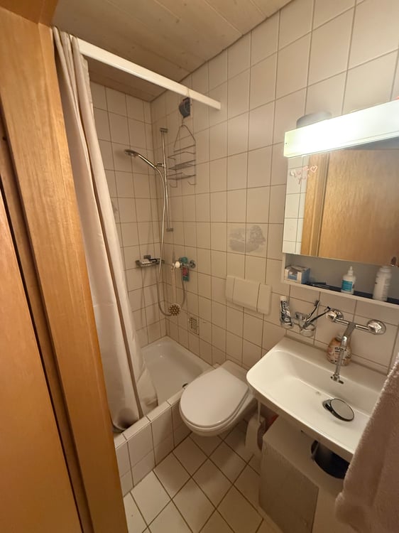 Charmante Wohnung im beliebten St. Johann-Quartier 8