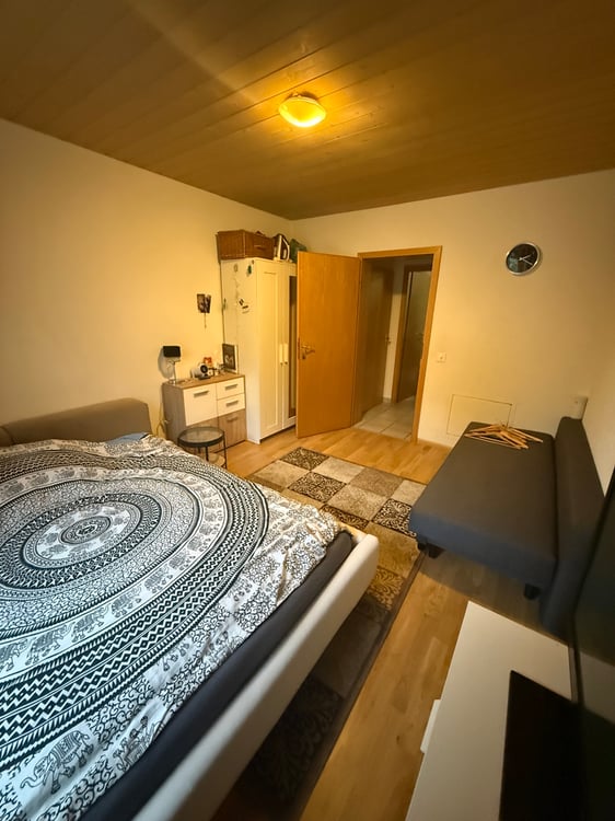 Charmante Wohnung im beliebten St. Johann-Quartier 7