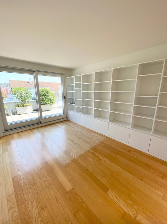 Schöne, grosszügige 4.5-Zimmer Attikawohnung in Therwil 1