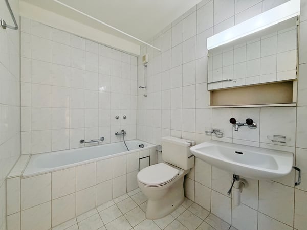 Stilvolle Altbauwohnung mit Charme - Grosszügiges Wohnen 11