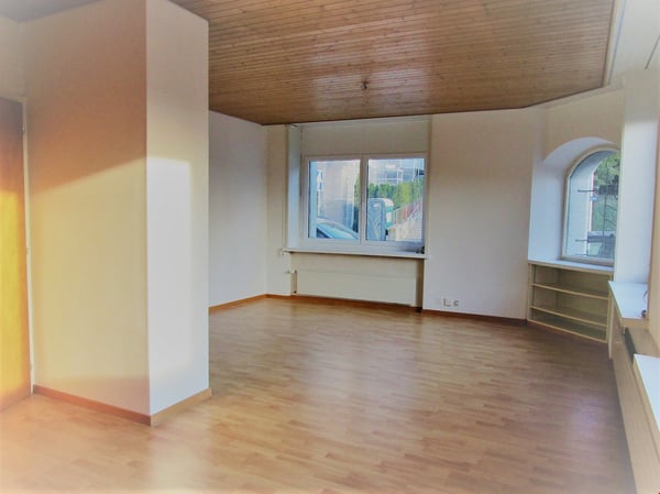 zentral gelegene Parterre-Wohnung in Jugenstilhaus 3