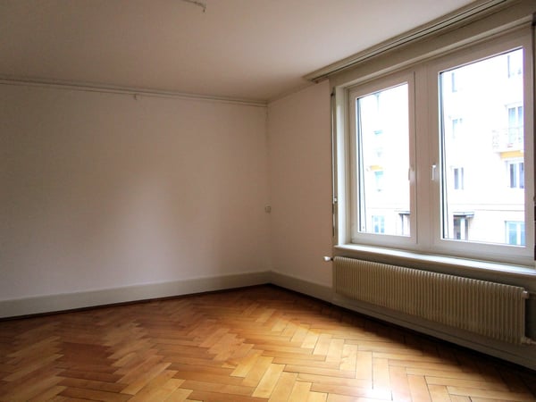 zentral gelegene Jugendstilwohnung 8