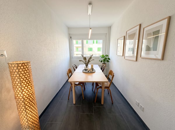 Appartement 3.5 pièces rénové, vue lac, quartier très calme 4