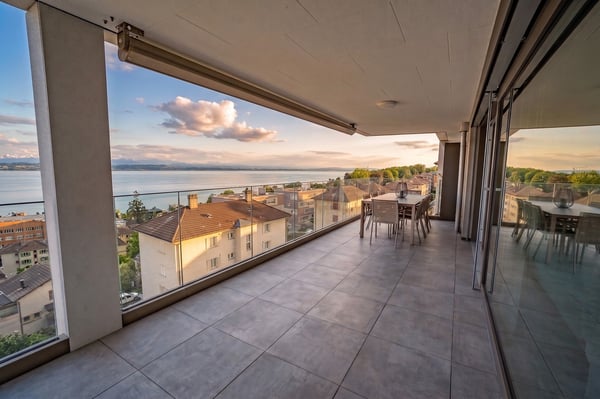 Un 1.5 pièces d'exception face au lac de Neuchâtel 5