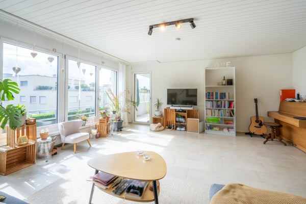 Grosszügige und helle 1.5 Zimmer-Eigentumswohnung 3