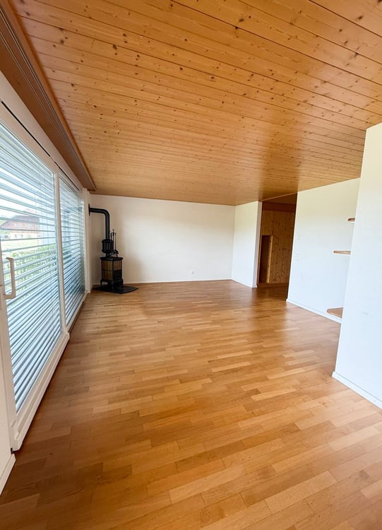 Charmante 3,5-Zimmer-Wohnung mit Weitblick ins Grüne 5