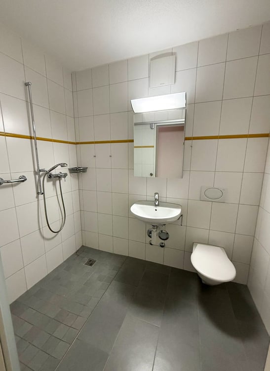Charmante 3,5-Zimmer-Wohnung mit Weitblick ins Grüne 12