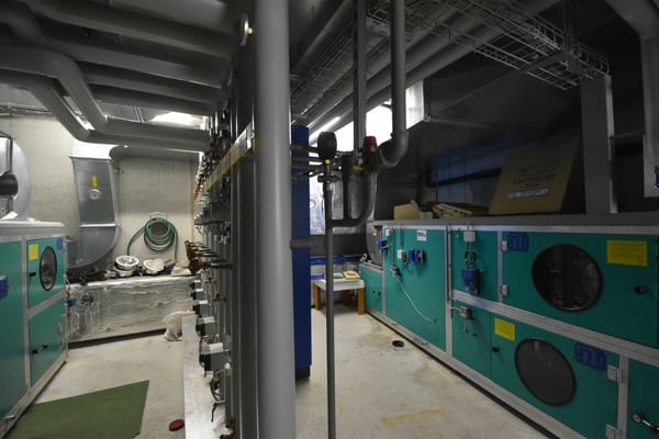 grossflächige Gewerberäumlichkeiten in Leukerbad 14