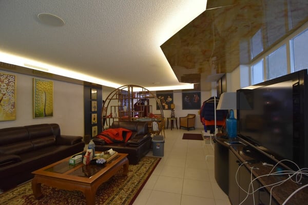 grossflächige Gewerberäumlichkeiten in Leukerbad 7