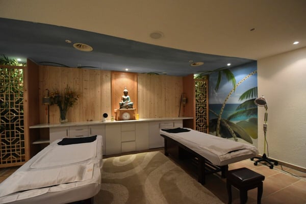 grossflächige Gewerberäumlichkeiten in Leukerbad 12