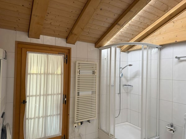 Wohn- und Geschäftshaus an zentraler Lage 14