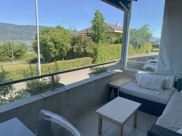 Sonne und Seesicht unweit von Biel 2