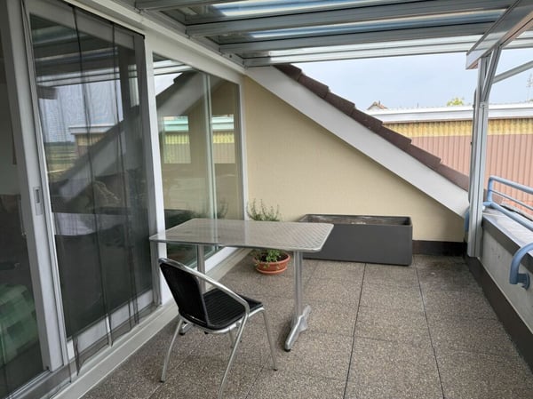 Attikawohnung mit viel Sonne und attraktiver Fernsicht 11