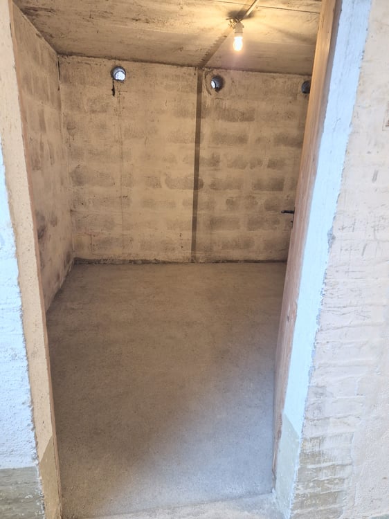 Lagerraum Nr. 8 und Nr. 9 4