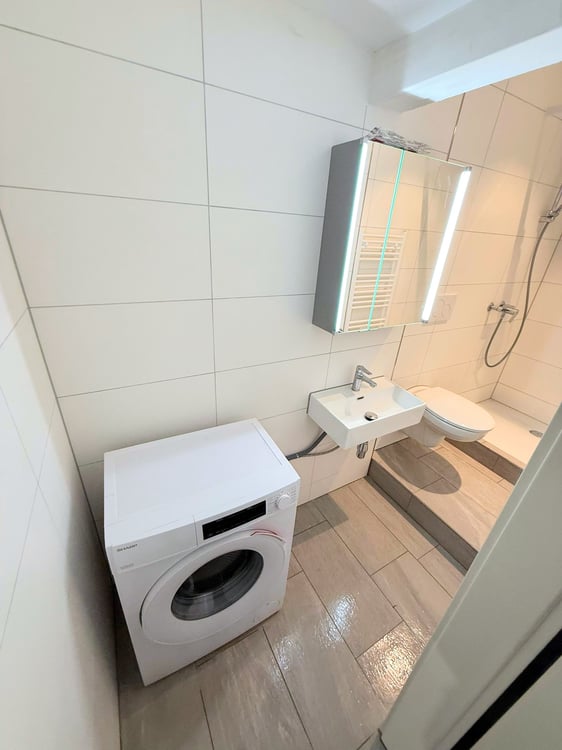 Zweigeschossiges Atelier 6