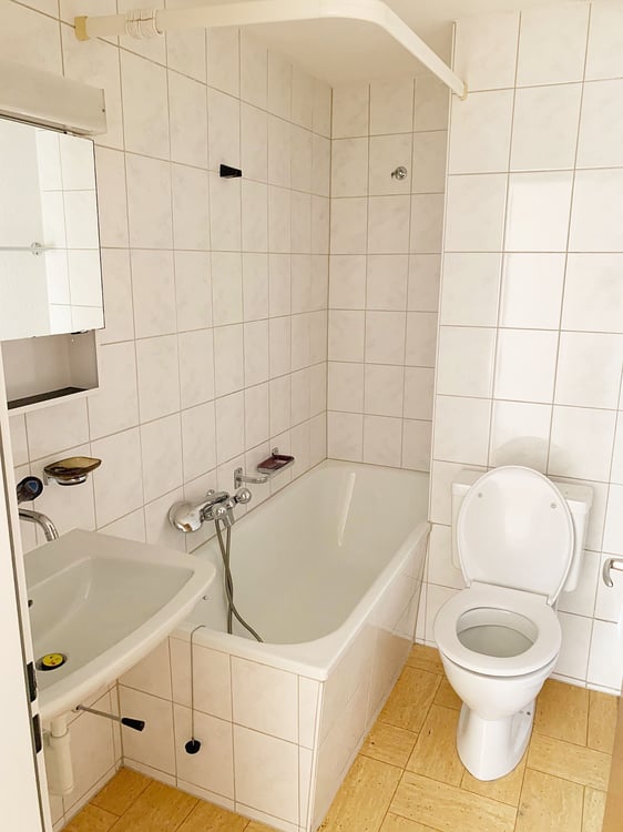 Wohnung mit Balkon an TOP Lage 7