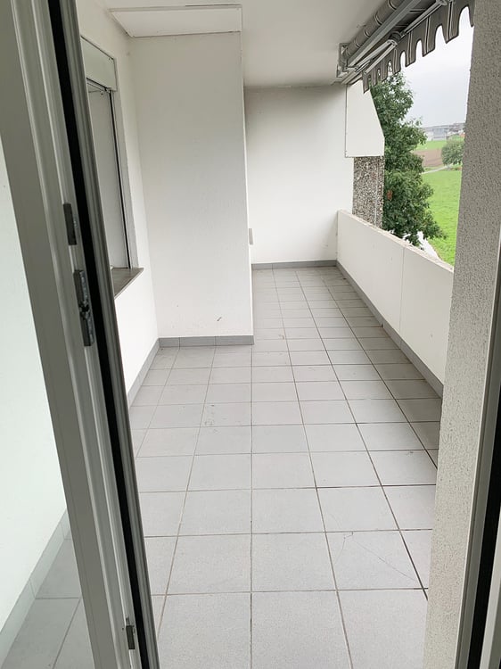 Helle, ruhige renovierte 1.5-Zimmer-Wohnung 8