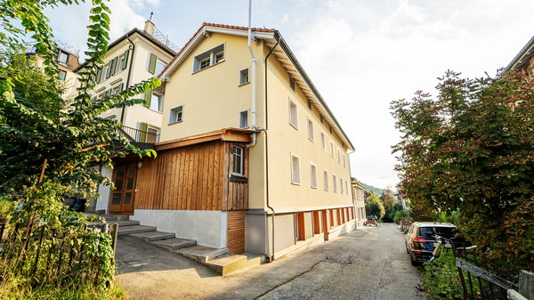 grosse 110m2 Loft-Wohnung in ehemaliger Schreinerei 7