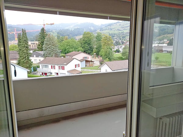 Ruhige Wohnlage mit Blick auf den Rheintal 9