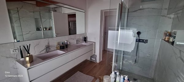 Agno / Cassina D'Agno ampia villa unifamiliare con piscina 9