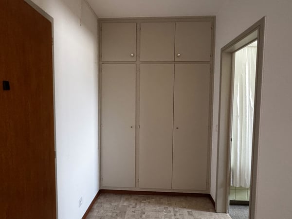 Chiasso -  affittasi 2.5 al sesto piano 2