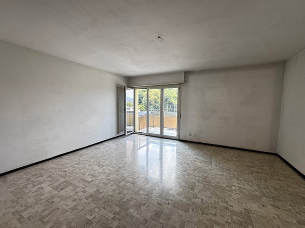 Chiasso -  affittasi 1.5 al quinto e secondo piano 5