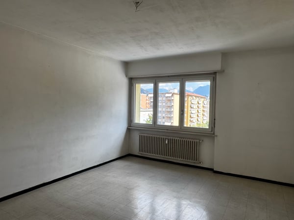 Chiasso -  affittasi 1.5 al quinto e secondo piano 4