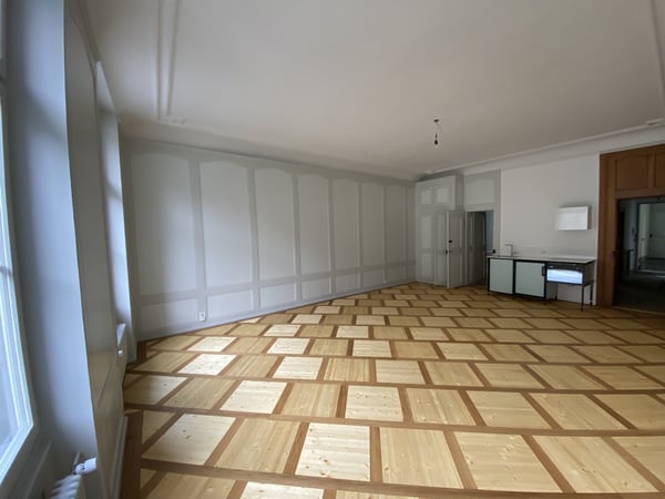 Stillvolle und grosszügige 1-Zimmer-Altstadtwohnung 1