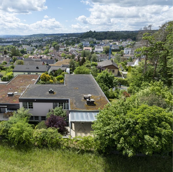 Suchen Sie ein grosszügiges Einfamilienhaus an bester Lage und mit atemberaubender Fernsicht? 2