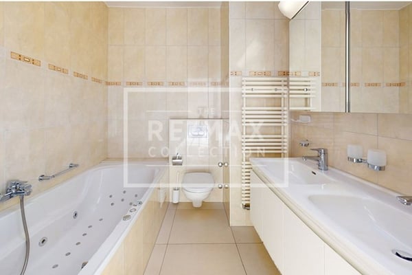 Einzigartige 1.5-Zimmer-Attikawohnung über den Dächern von Biel 10