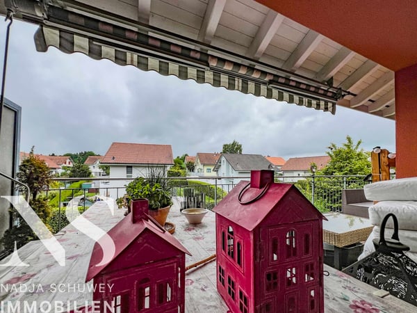 Moderne, helle 5.5-Zimmer-Wohnung nahe Dorfzentrum 4