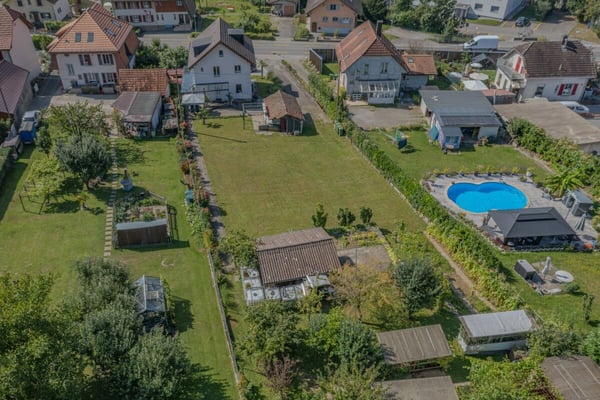 GROSSEN IMMOBILIEN - Bauparzelle mit bewilligtem Neubau in Orpund 4