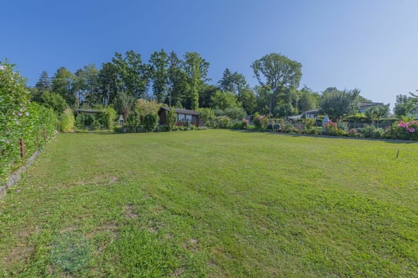 GROSSEN IMMOBILIEN - Bauparzelle mit bewilligtem Neubau in Orpund 11